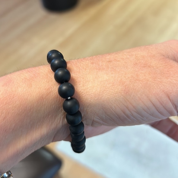 matte BLACK ONYX beaded bracelet for STRENGTH PROTECTION & CONFIDENCE - Picture 3 of 5